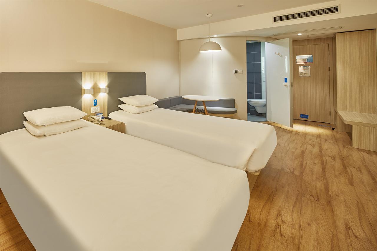 Hanting Hotel Qingdao Zhanqiao Railway Station Ngoại thất bức ảnh