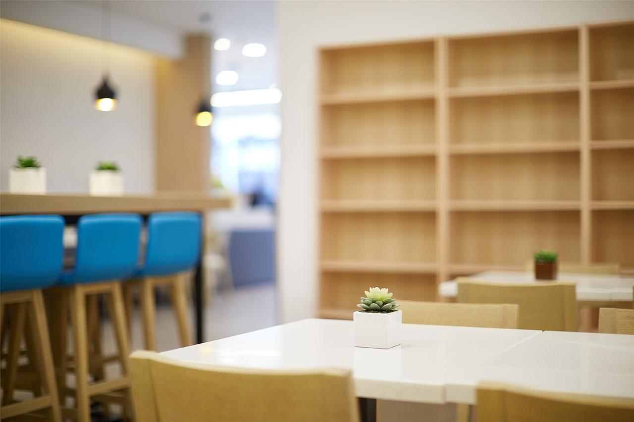 Hanting Hotel Qingdao Zhanqiao Railway Station Ngoại thất bức ảnh